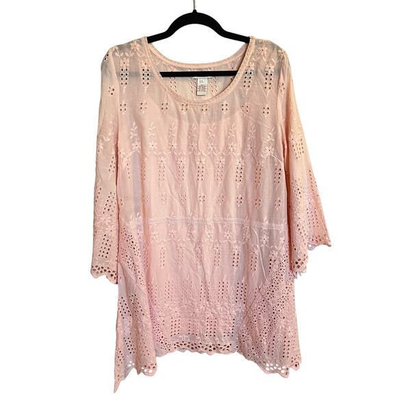Sundance Tunic Top Pink Peach Eyelet Lace Floral Shirt Sharkbite Hem Size Large - Picture 1 of 4